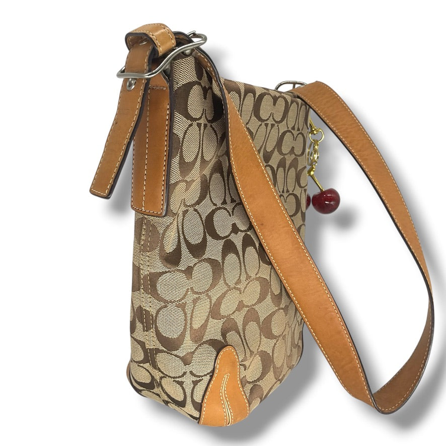 Vintage COACH shoulder bag signature  6076
