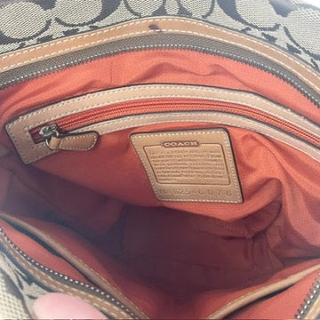 Vintage COACH shoulder bag signature  6076