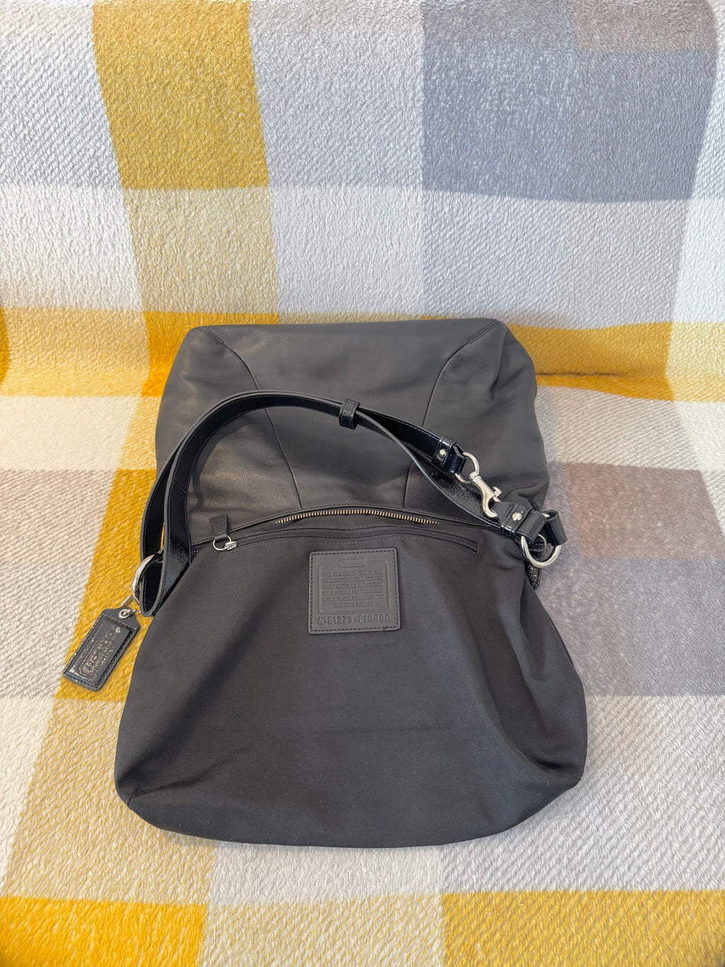 Vintage COACH Soho leather shoulder bag in black leather