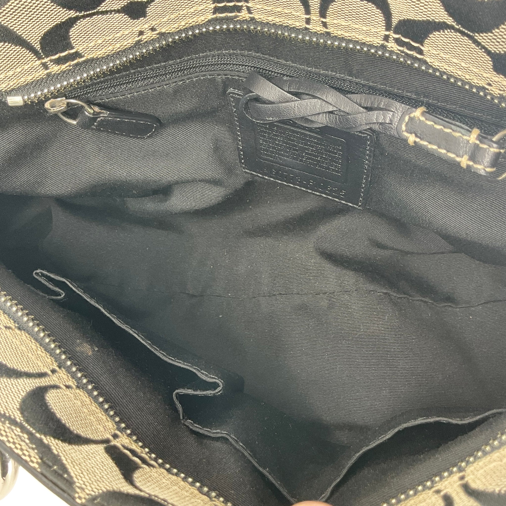 Vintage COACH Soho signature shoulder bag