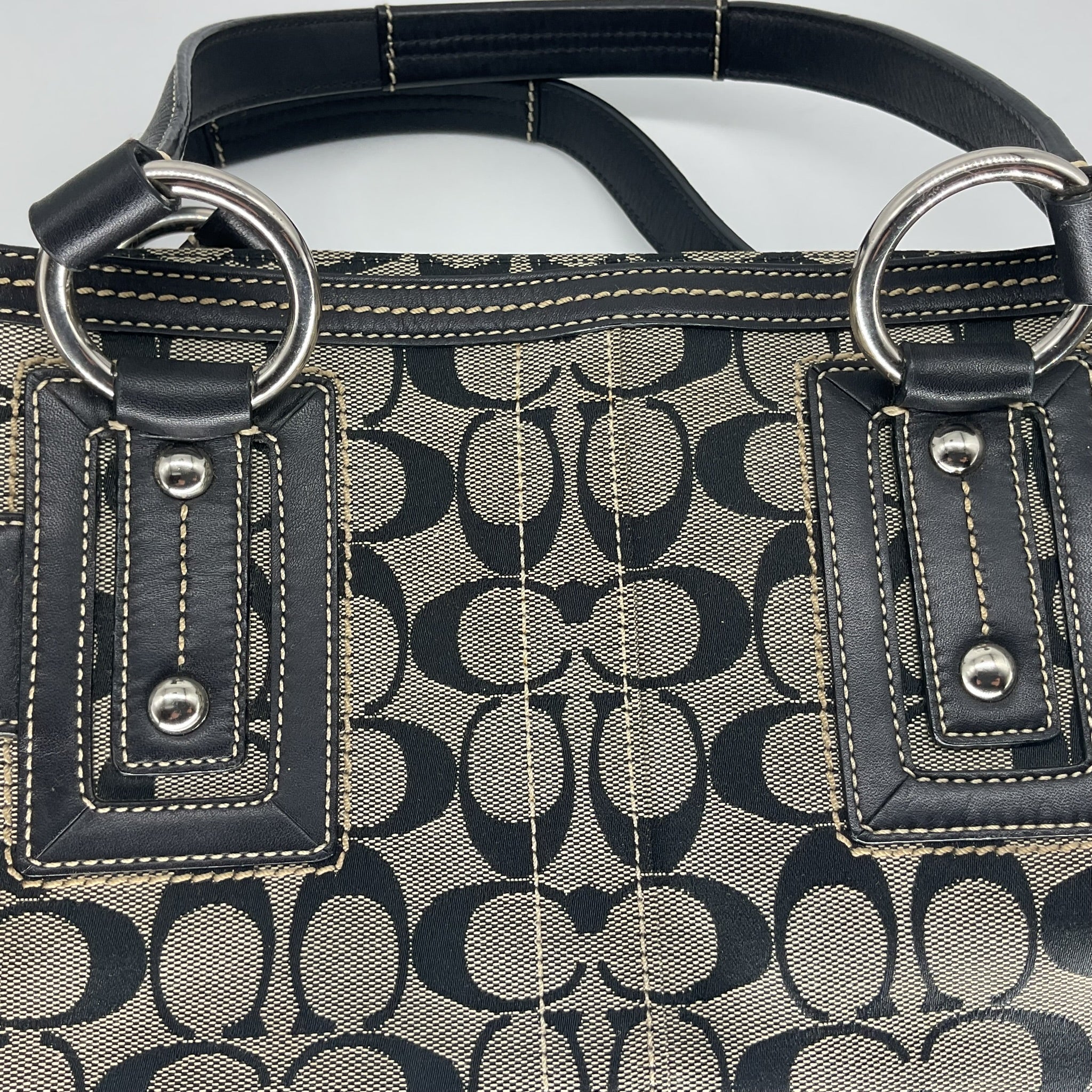 Vintage COACH Soho signature shoulder bag