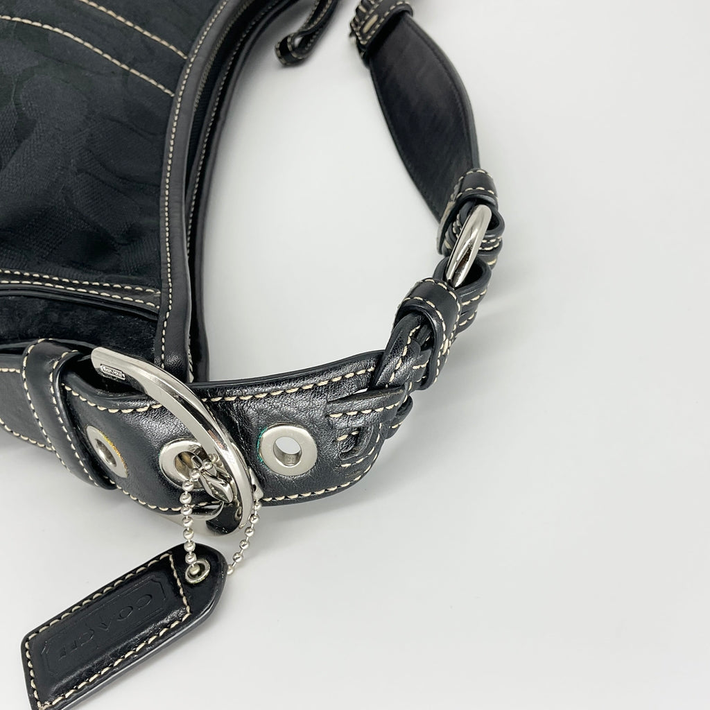 Vintage COACH signature half moon shoulder bag