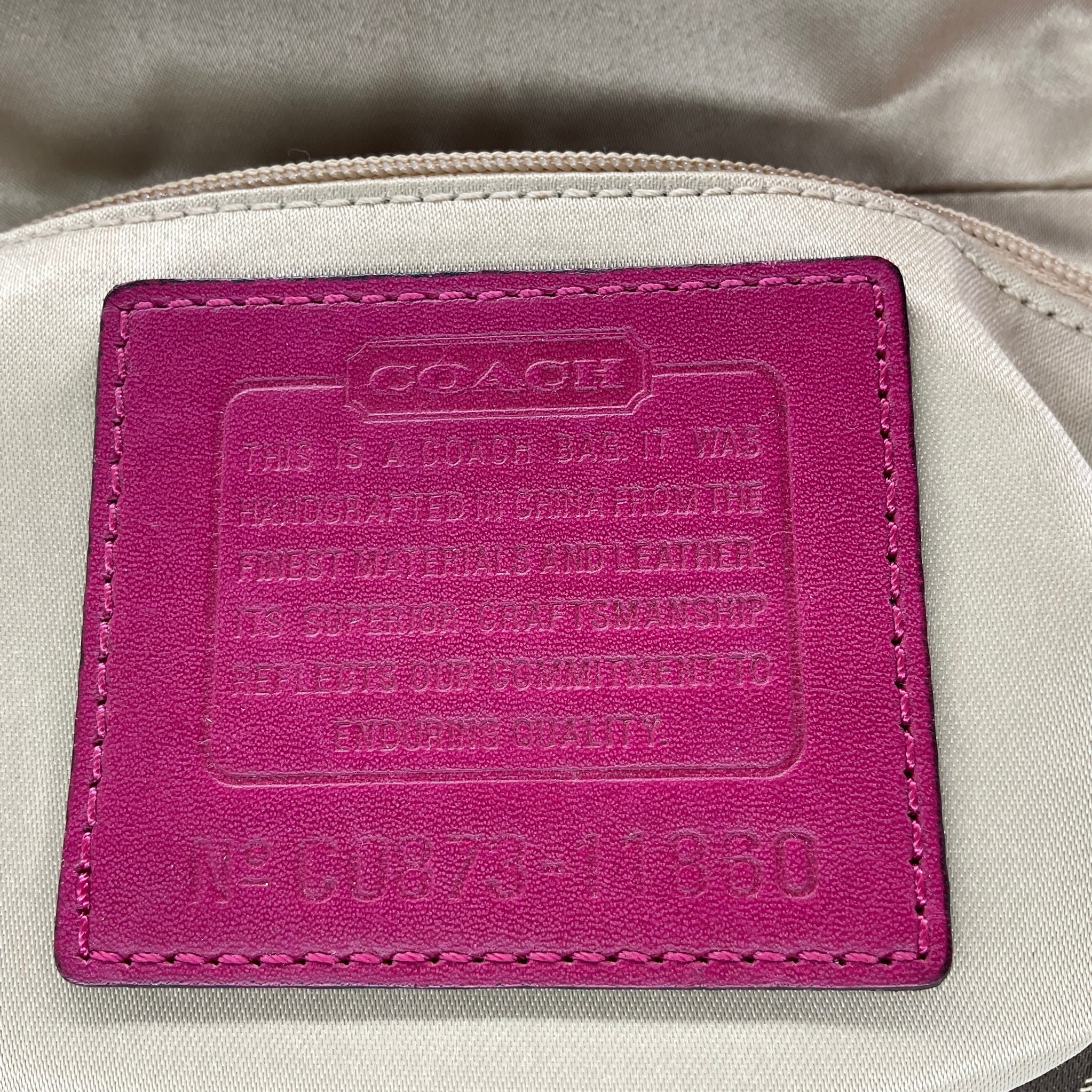 Vintage COACH Soho signature shoulder bag pink