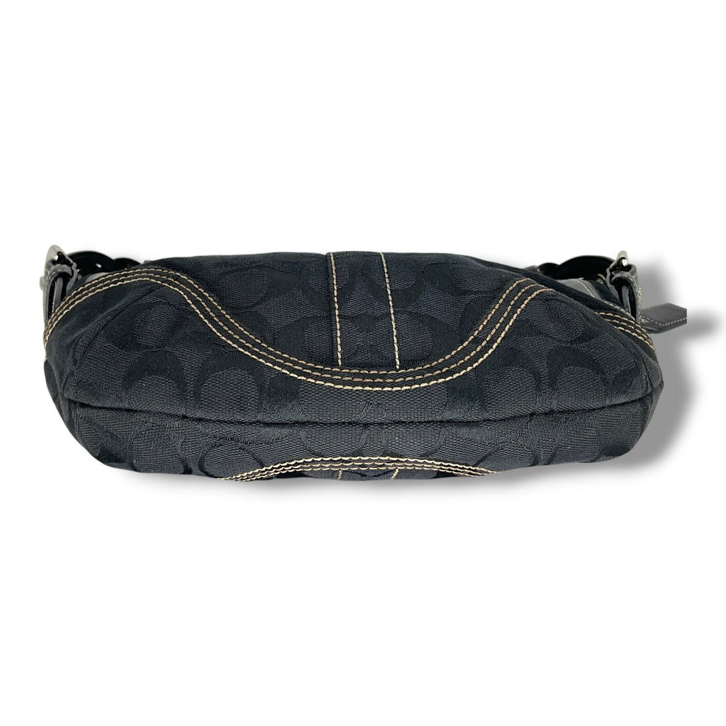 Vintage COACH signature half moon shoulder bag