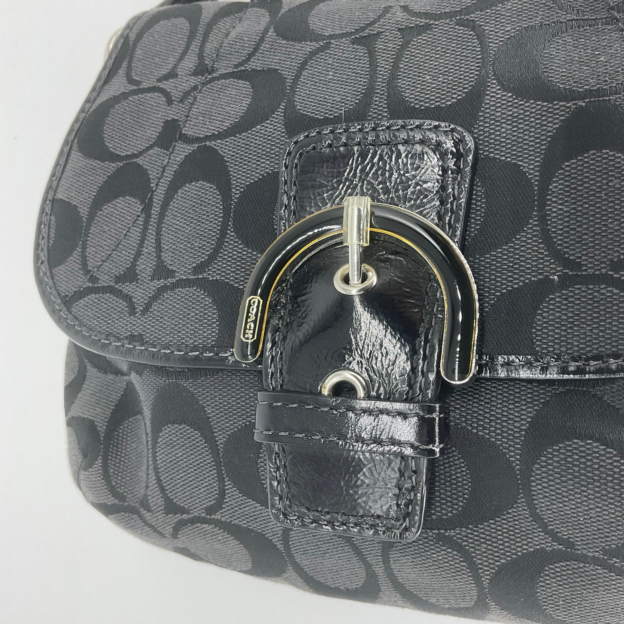 Vintage COACH Soho signature shoulder bag