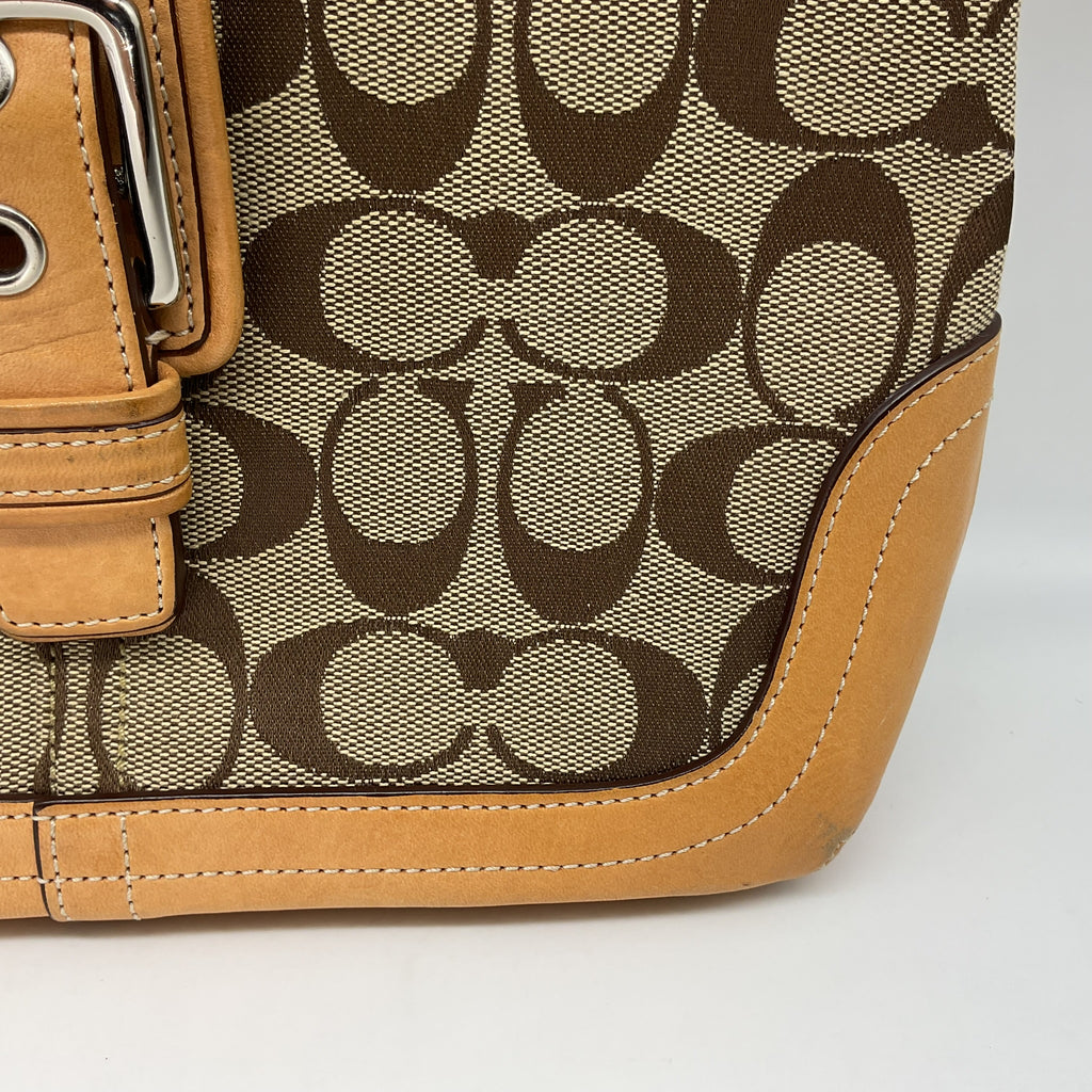Vintage COACH Soho shoulder bag in signature canvas