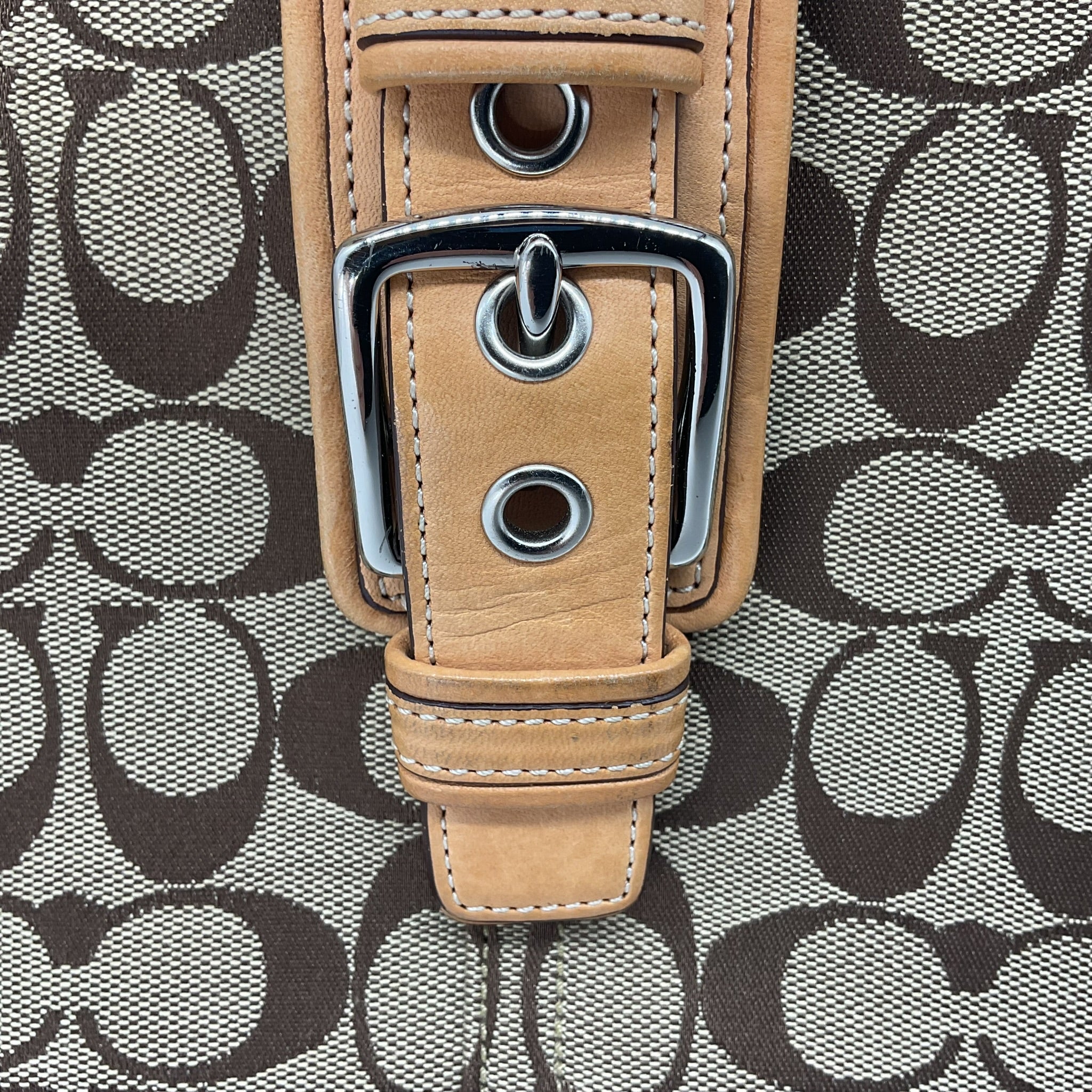 Vintage COACH Soho shoulder bag in signature canvas