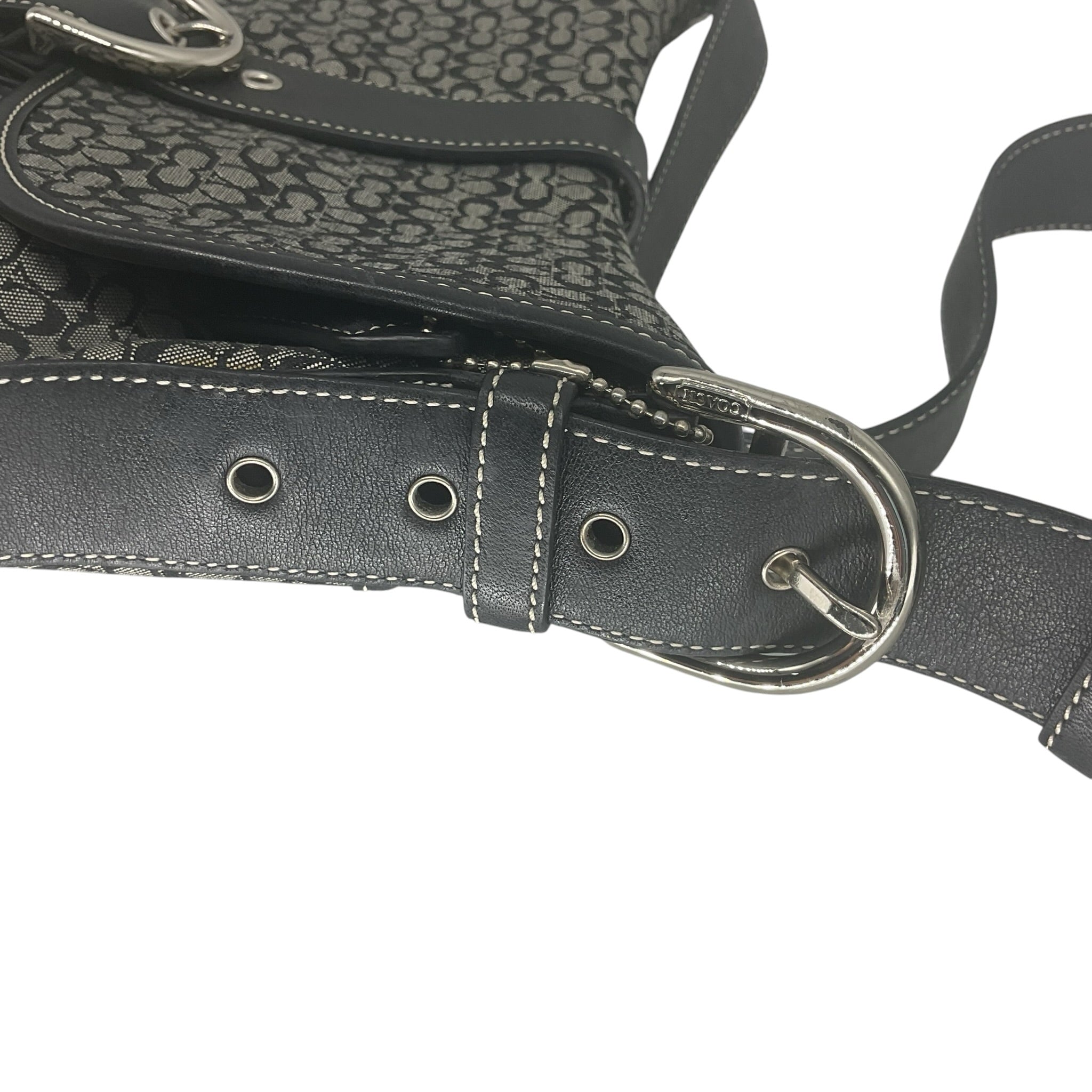 Vintage COACH Soho signature shoulder bag Black 6376