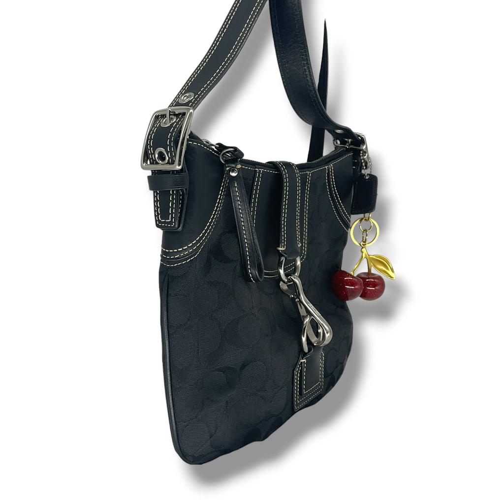 Vintage COACH signature shoulder bag