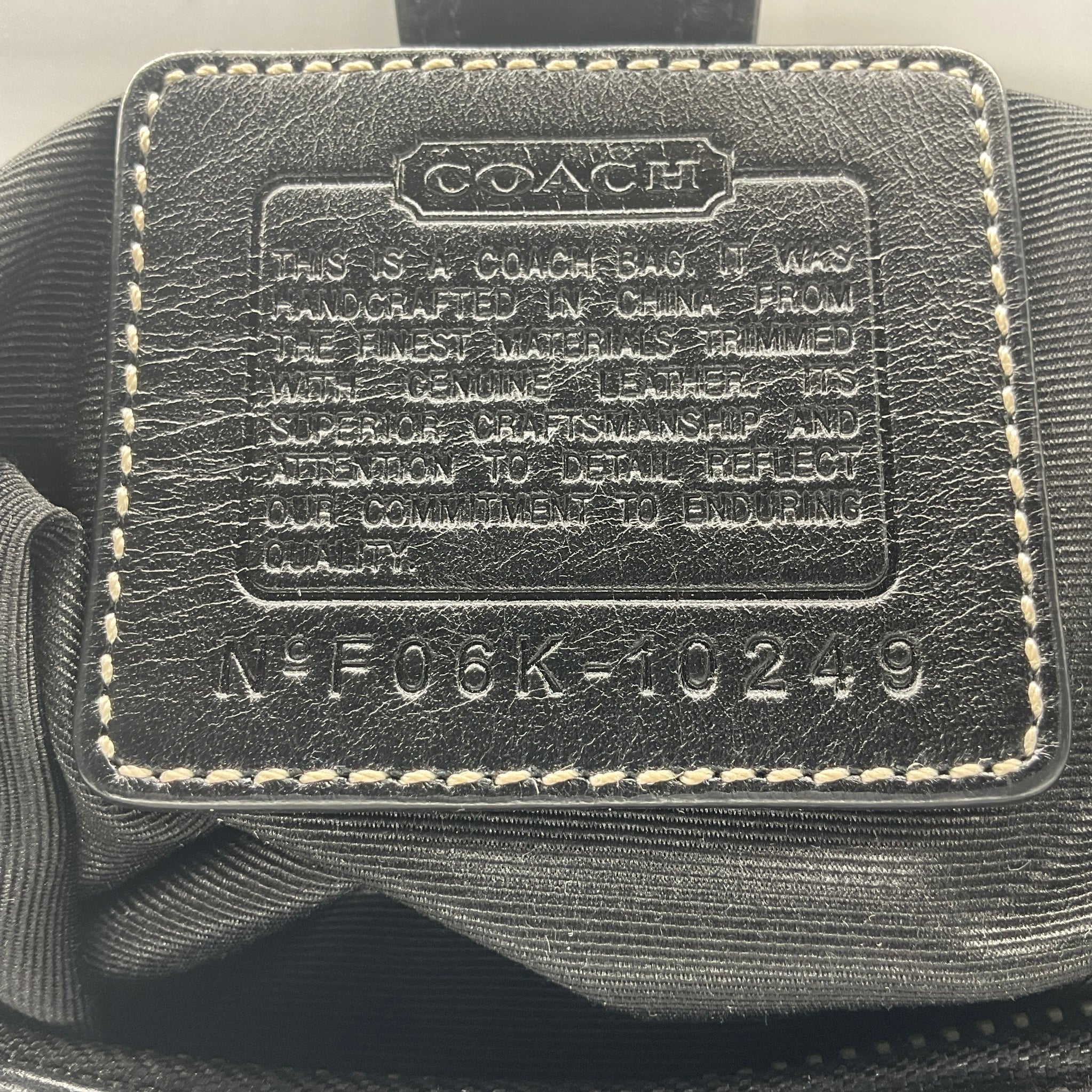 Vintage COACH signature shoulder bag